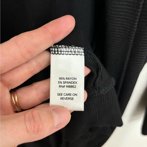 Torrid Super Soft Knits Dolman Sleeve Open Front Cardigan in Black - Size 1 - Picture 5 of 6